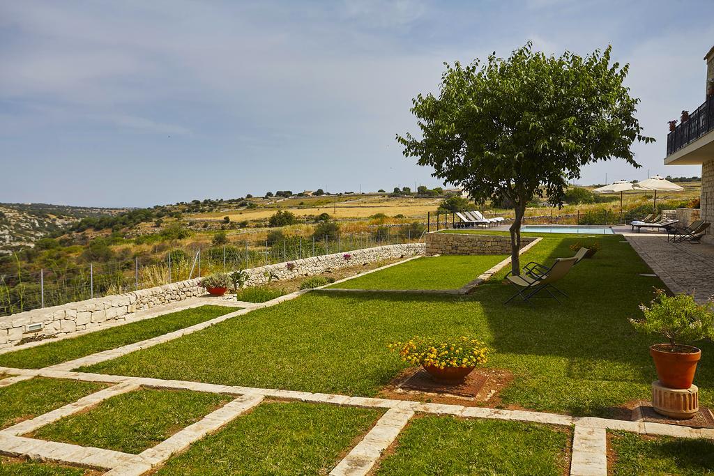 Casa Al Castello Guest House Ragusa Exterior photo