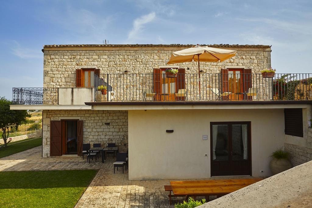 Casa Al Castello Guest House Ragusa Exterior photo