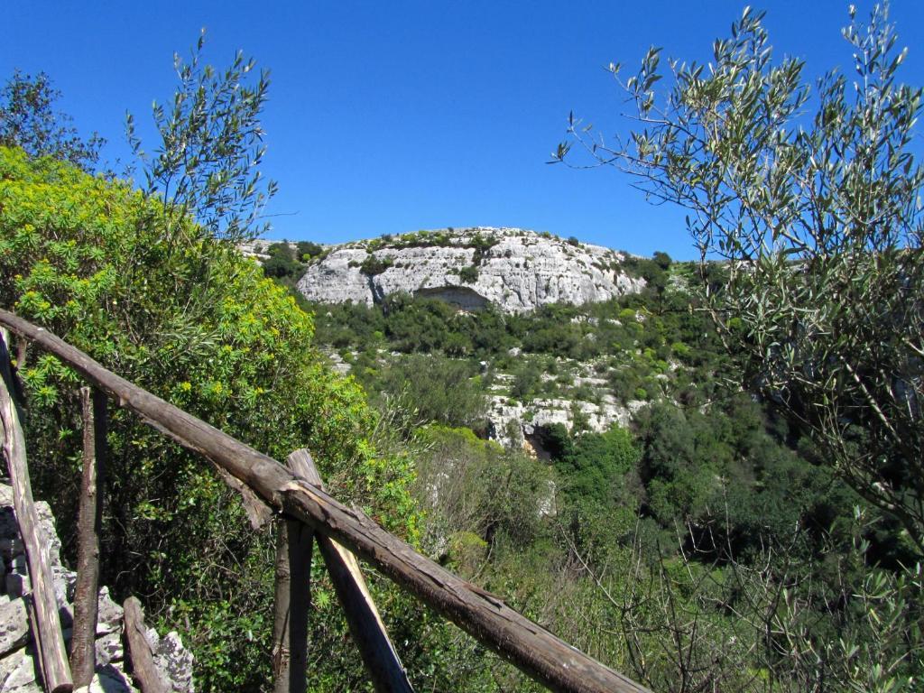 Casa Al Castello Guest House Ragusa Exterior photo