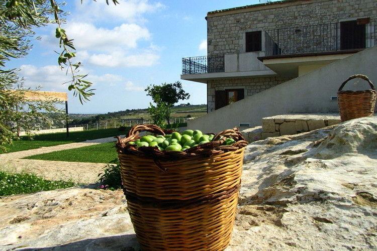 Casa Al Castello Guest House Ragusa Exterior photo